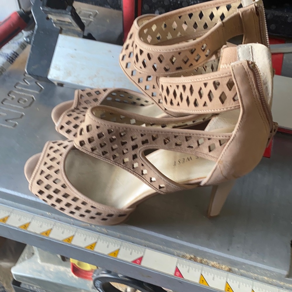 High heel shoes